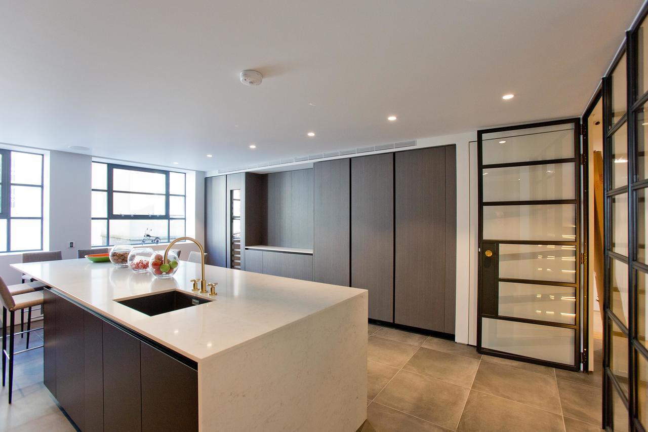Appartamento Luxury Royalty Mews Londra Esterno foto