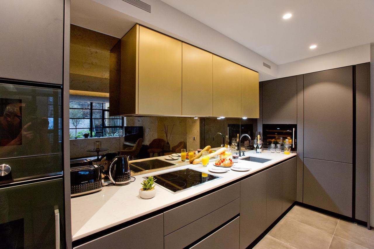 Appartamento Luxury Royalty Mews Londra Camera foto