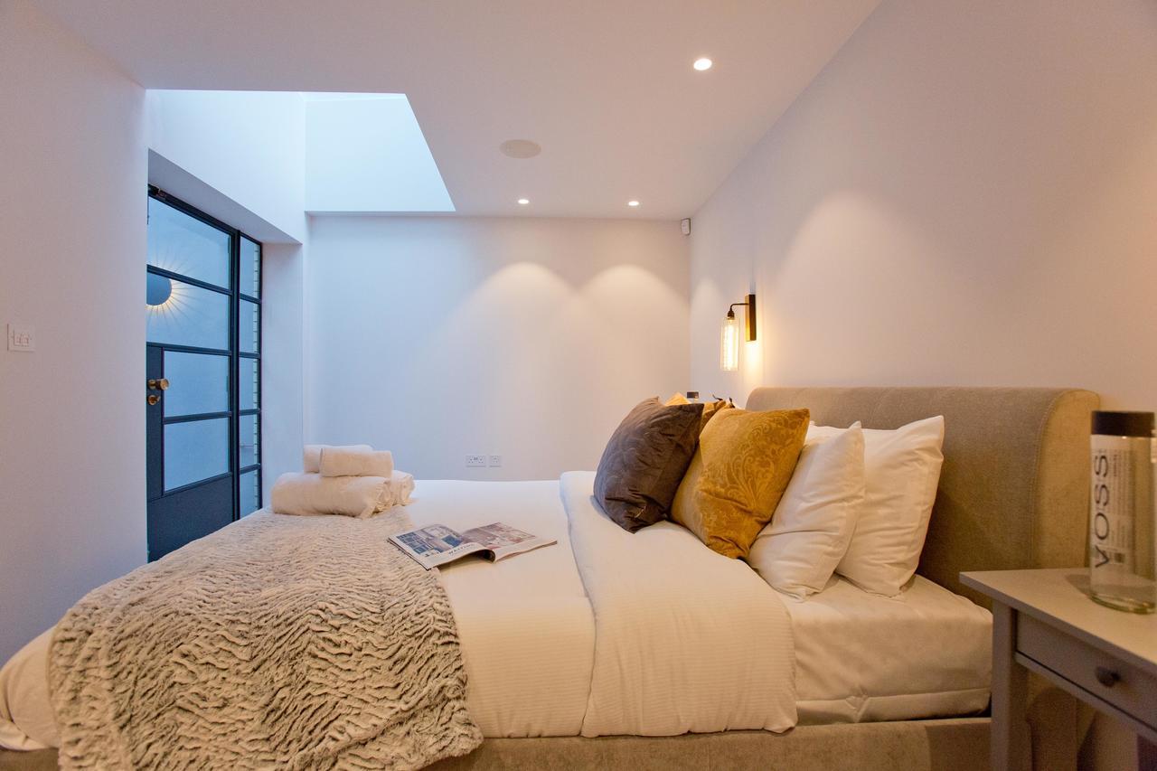 Appartamento Luxury Royalty Mews Londra Esterno foto